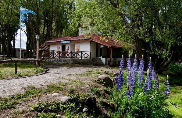 Camping Y Hostal El Ovejero El Calafate Exterior photo