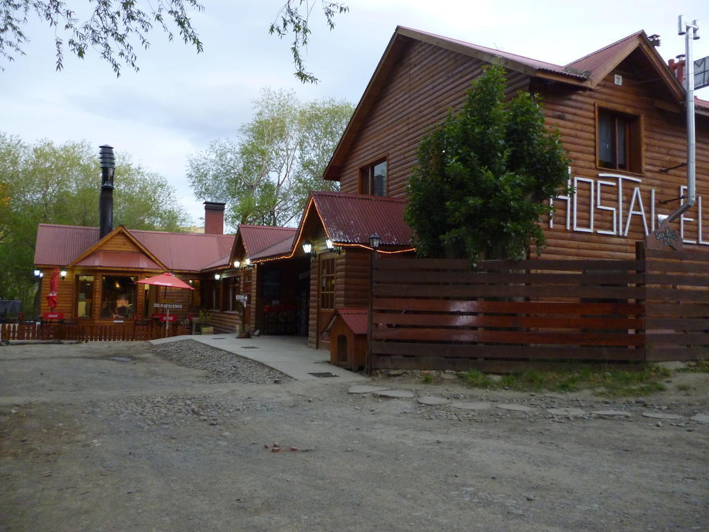 Camping Y Hostal El Ovejero El Calafate Exterior photo