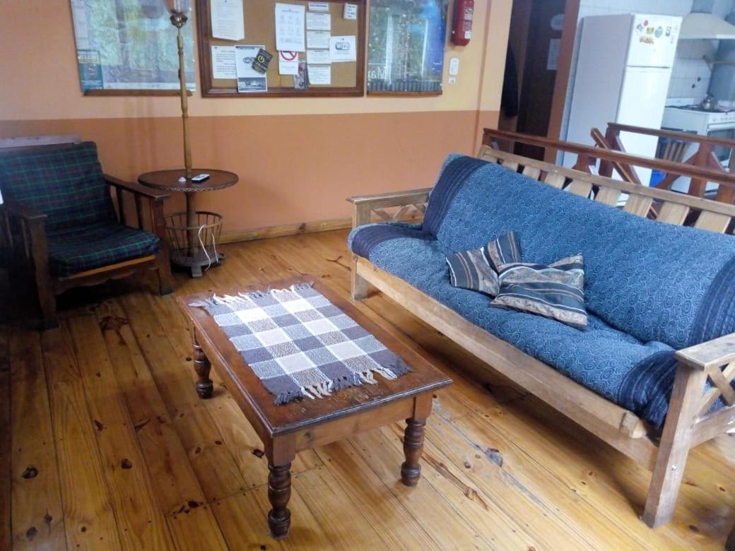 Camping Y Hostal El Ovejero El Calafate Exterior photo